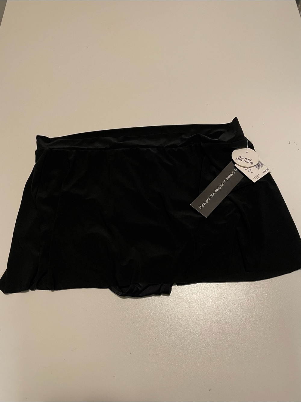 Vanishing Act by Magic Brands Black Women’s Skirted Swim Bottoms Sz 16